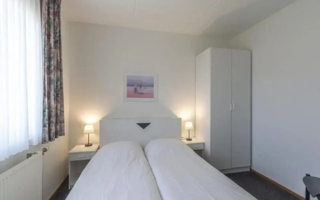 Spacious Beach Apartment