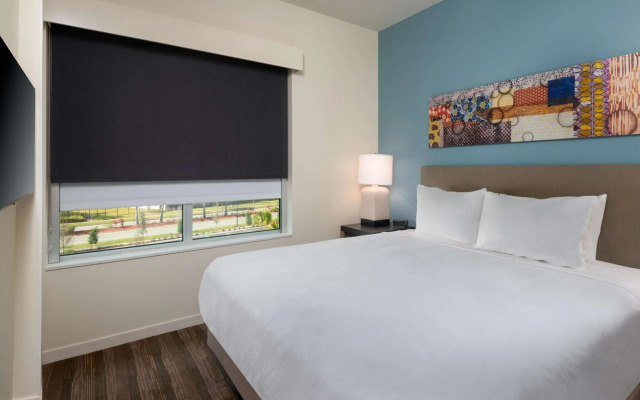 Hyatt House Orlando Airport