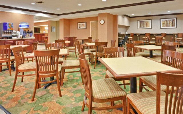 Holiday Inn Express Winfield by IHG