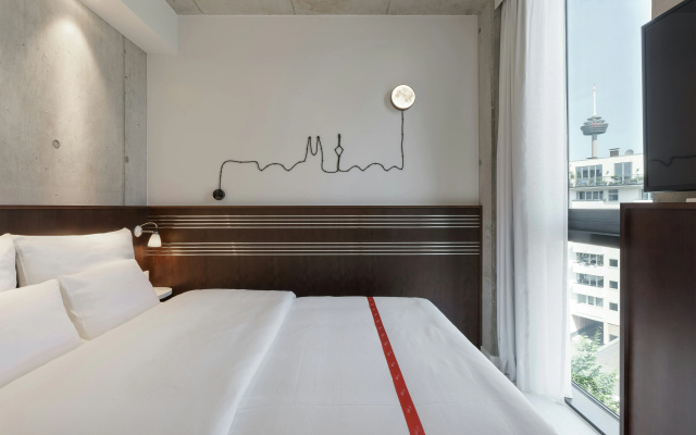 Ruby Ella Hotel Cologne by IHG