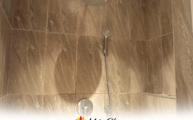 Sakura Capsule Hotel Cebu