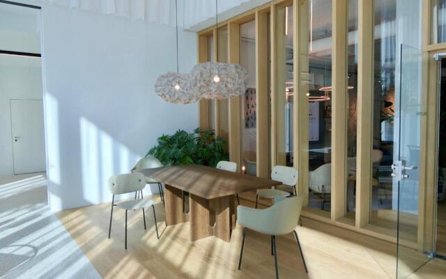 New Luxury apartment overlooking Vienna