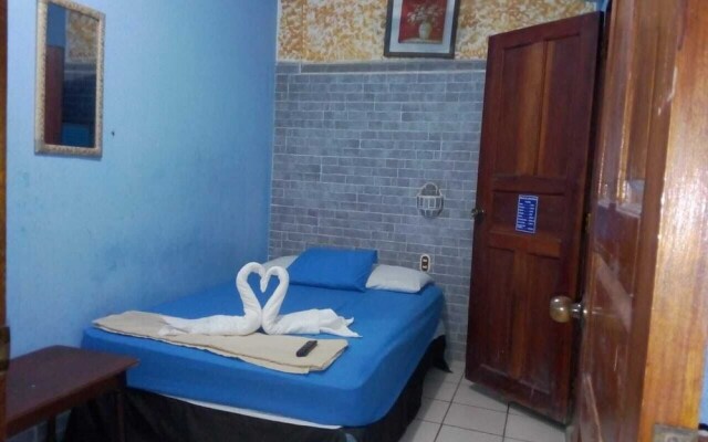 Hostal Ruinas de San Sebastian - Hostel