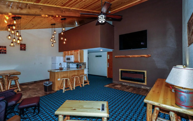 The Round Barn Lodge