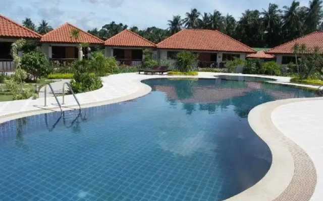 Sailom Resort Bangsaphan Prachuabkirikhan