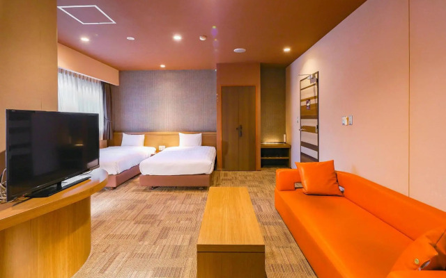 Ooedo Onsen Monogatari Premium Atami