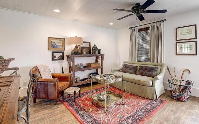 The Gulf House Gs512 Home