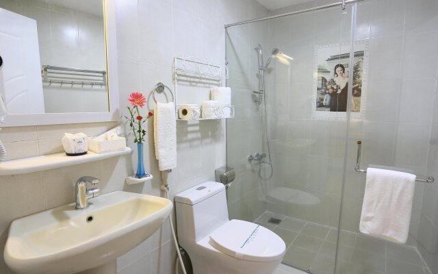 A25 Hotel - 14 Pho Duc Chinh