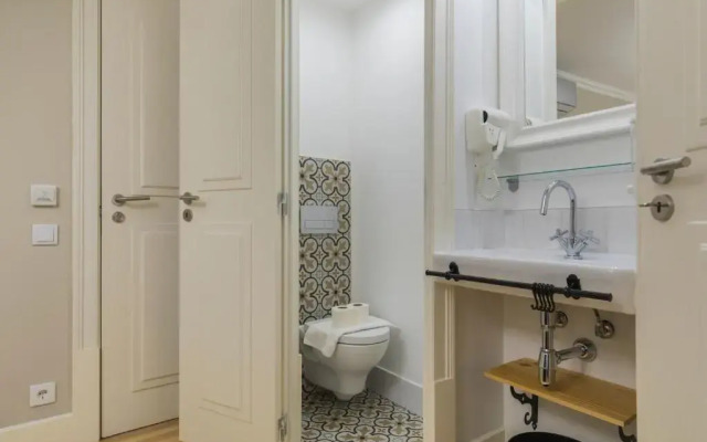 LovelyStay - Charming Douradoures I