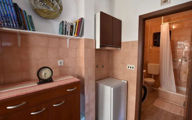 Room Vesna