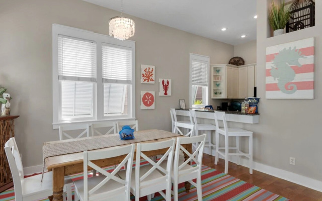 Shore Fun at Destin Pointe