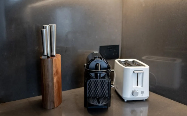 DXB - Vida Residences Dubai Marina - 4308 - DM