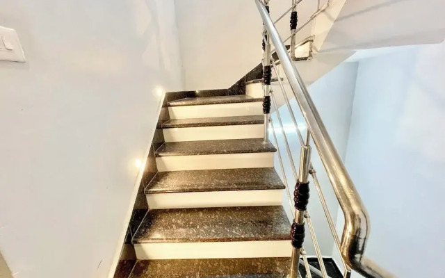 Hotel Sunayana Guest House - Varanasi