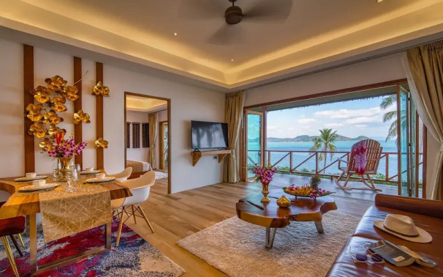 Coconut Grove Villas