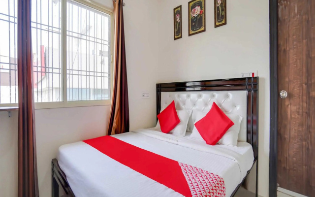 OYO Flagship 70056 Grand Inn Residency