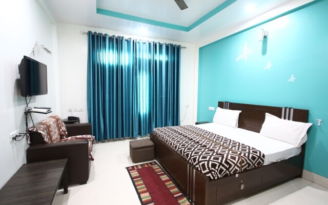 Hotel Vrinda Palace