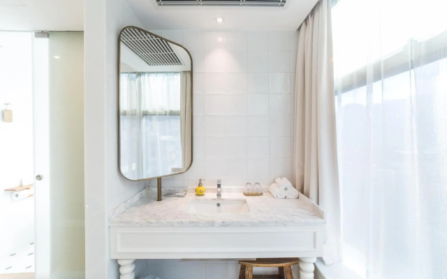 Tung Nam Lou Art Hotel