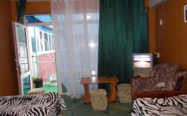 Guest House Iris