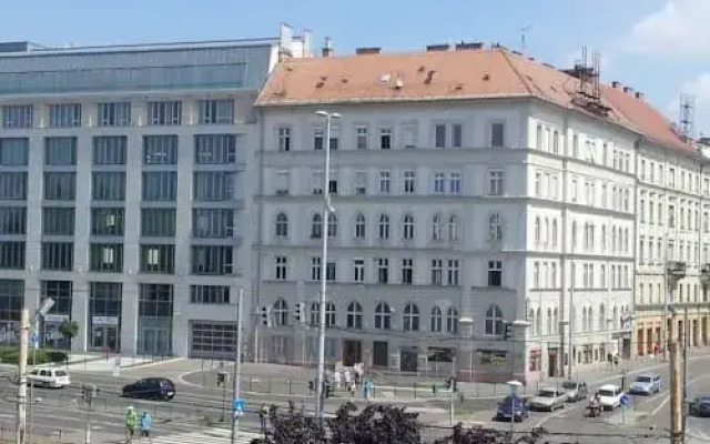 Studio along the Danube