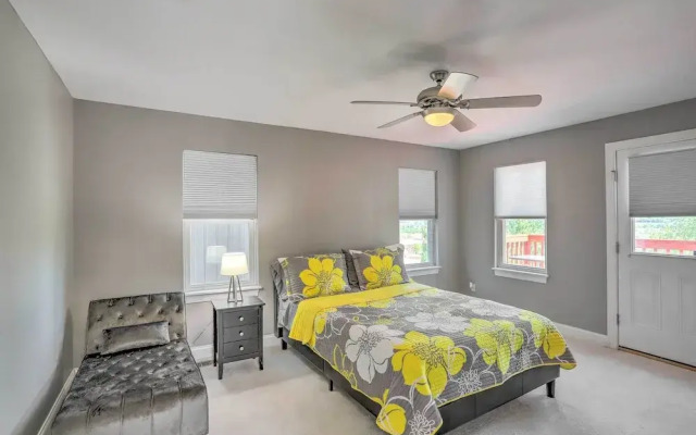 Central Cleveland Gem w/ Direct Skyline View!