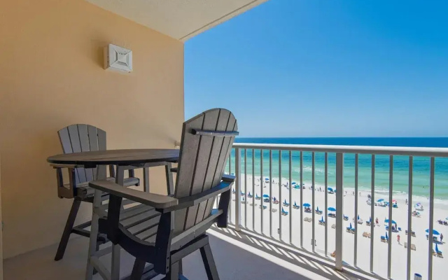 Majestic Beach Towers 1-605