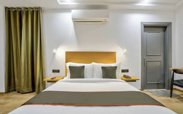 OYO Townhouse 171 Sector 104