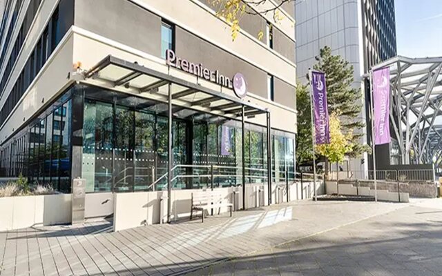 Premier Inn Frankfurt Westend Hotel