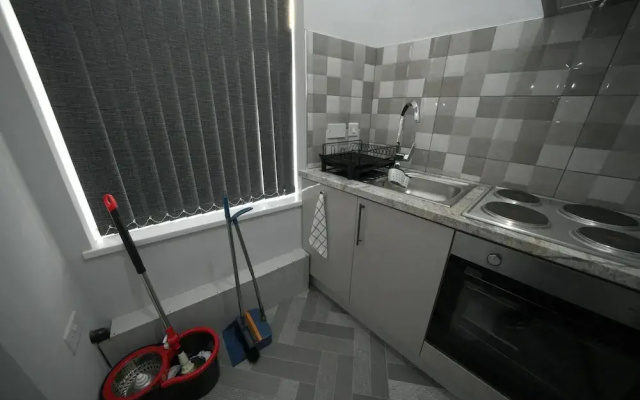 Charming Oxford Apartment in Telford - Flat 1
