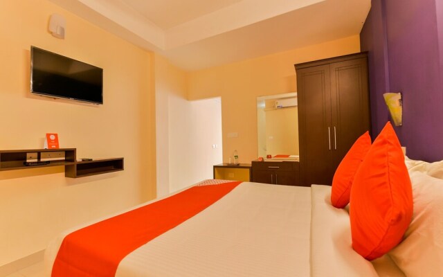 OYO 12179 Hotel Raiban