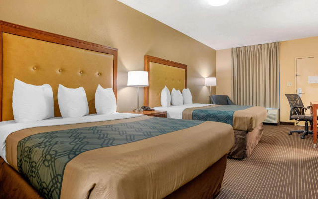 Econo Lodge Inn & Suites Foley - North Gulf Shores