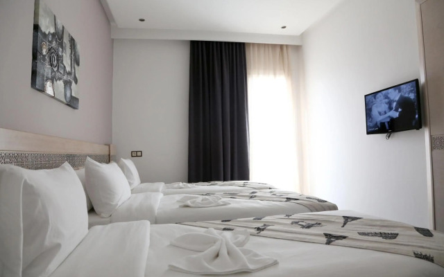 Hotel A44