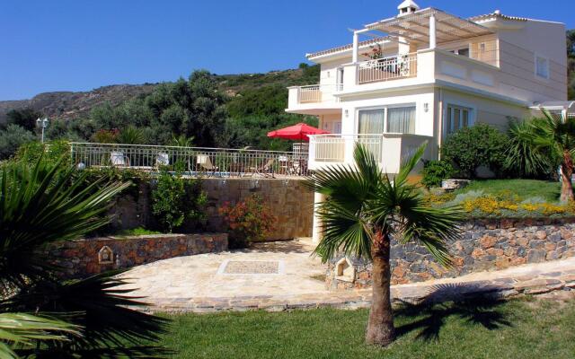 Villa Callistemon Large Private Pool Sea Views A C Wifi - 3269