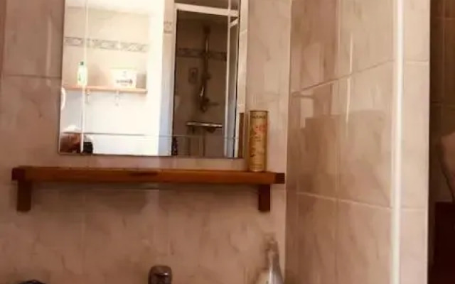 Chez Mamie Villa T2 à Sanary maison chaleureuse et ensoleillée