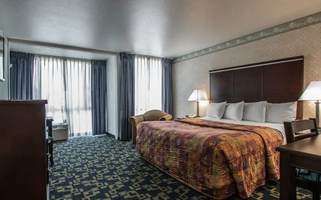 Motel 6 Oceanside, CA Marina / Camp Pendleton