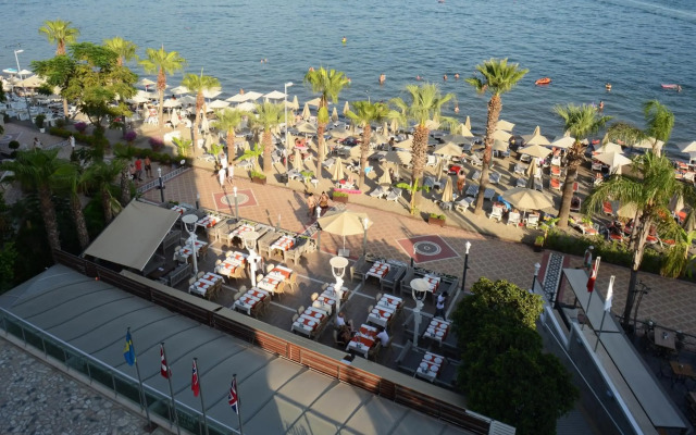 Maris Beach Otel