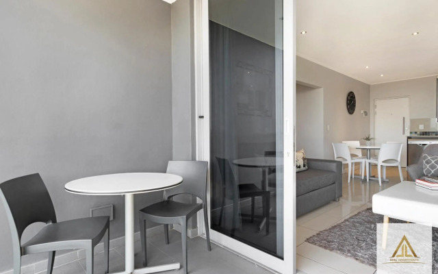 The Apex on Smuts Luxury Apartments