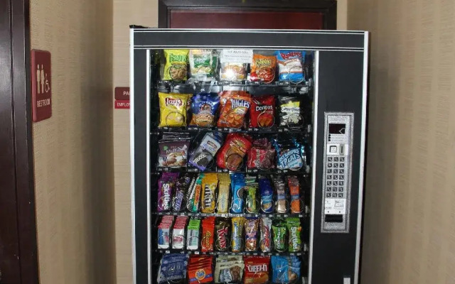 Jameson Inn and Suites Riverdale