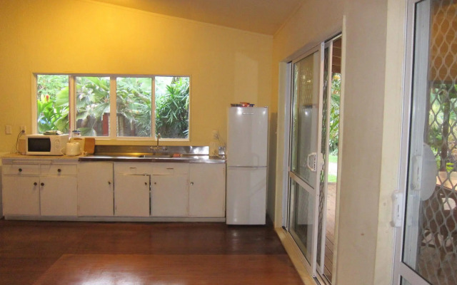 Raina Holiday Accommodation