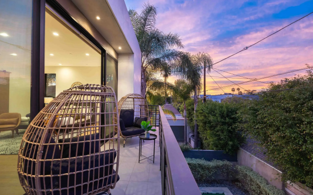 LA Villa by Avantstay Walk to The Grove LA