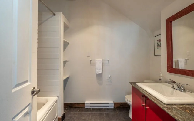 Les Chalets Sauvignon