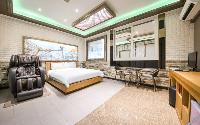 Gwangju Hanam T