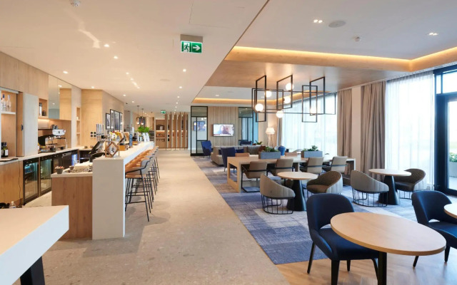 Courtyard by Marriott Inverness Airport
