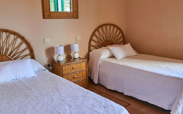 Holiday Home in La Oliva Fuerteventura With Swimming Pool