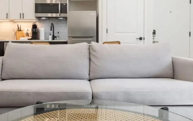 Sosuite 1BR Apt w W/d, Desk Alcove