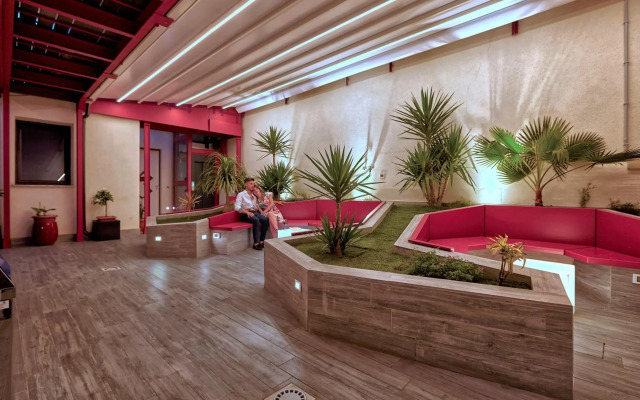 Hospitality Hotel