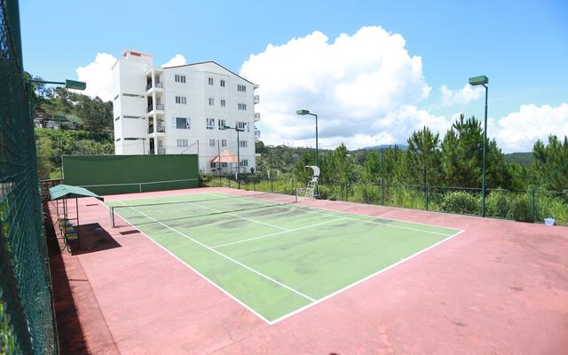 Osaka Resort