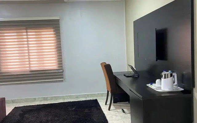 Sienna Suites