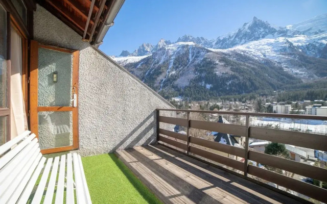 Les Avouilles Private Terrace Apartment