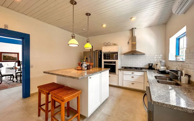 Casa pr x Praia de Santa Teresa Ilhabela SP