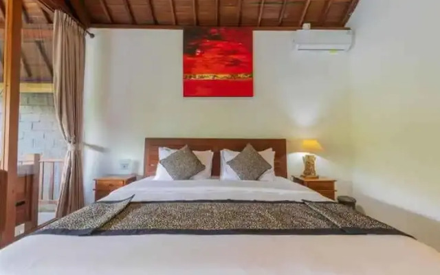 Sari Bungalow